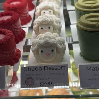 Asters Patisserie - Desserts Near Me - Toronto, Ontario