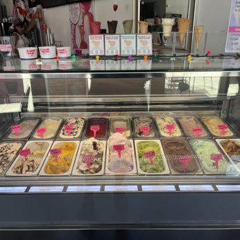 Le Macaron French Pastries - Gelato - Macarons Near Me - Wesley Chapel, Florida Le Macaron French Pastries - Gelato - Macarons Near Me - Wesley Chapel, Florida