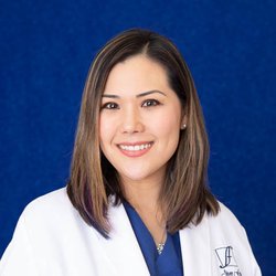 Frontier Dermatology - Dr. Stephanie Campbell