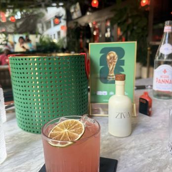 Amavi Restaurant - Mediterranean Near Me - Miami, Florida