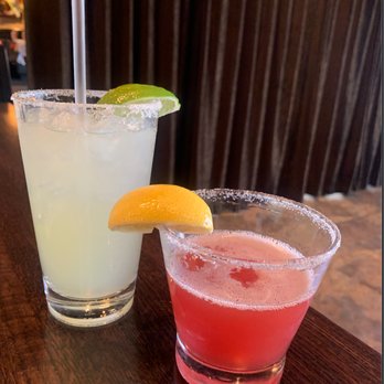 Harry Caray's 7th Inning Stretch - Signature Cocktails - American Near Me - Chicago, Illinois