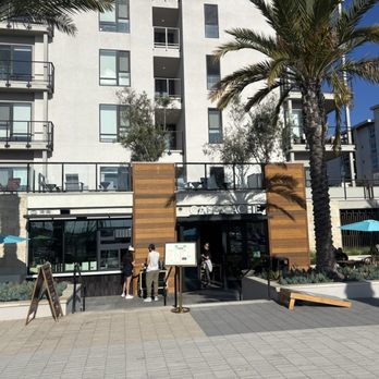 Cafe Cache - Entrance waterside - Breakfast & Brunch Near Me - Marina del Rey, California