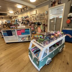 Ottawa Beach General Store