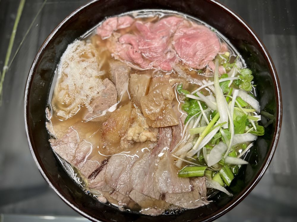 Pho Saigonese - Photo 3