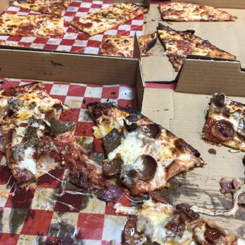 Saturn Pizza - Thin crust Mars and thin crust plain - Pizza Near Me - Brick, New Jersey
