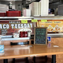 Tacos & Mariscos El Parque - Taco Tuesday $1.50 pastor, chorizo, pollo