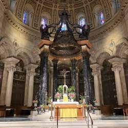 Cathedral of Saint Paul - Center of church