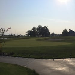 Timpanogos Golf Club - One of the putting greens with a pretty good sand trap to practice out of.