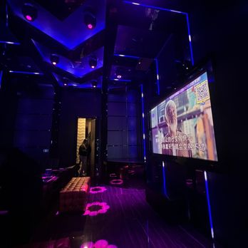 101 KTV BAR LOUNGE - Updated May 2025 - 49 Photos & 13 Reviews - 135-25