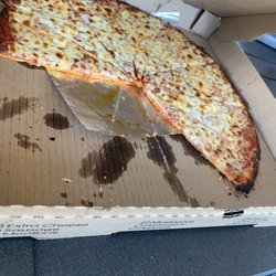 Momo’s Pizzaria