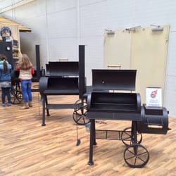 360° BBQ GmbH - Reichlich Auswahl Smoky Joes