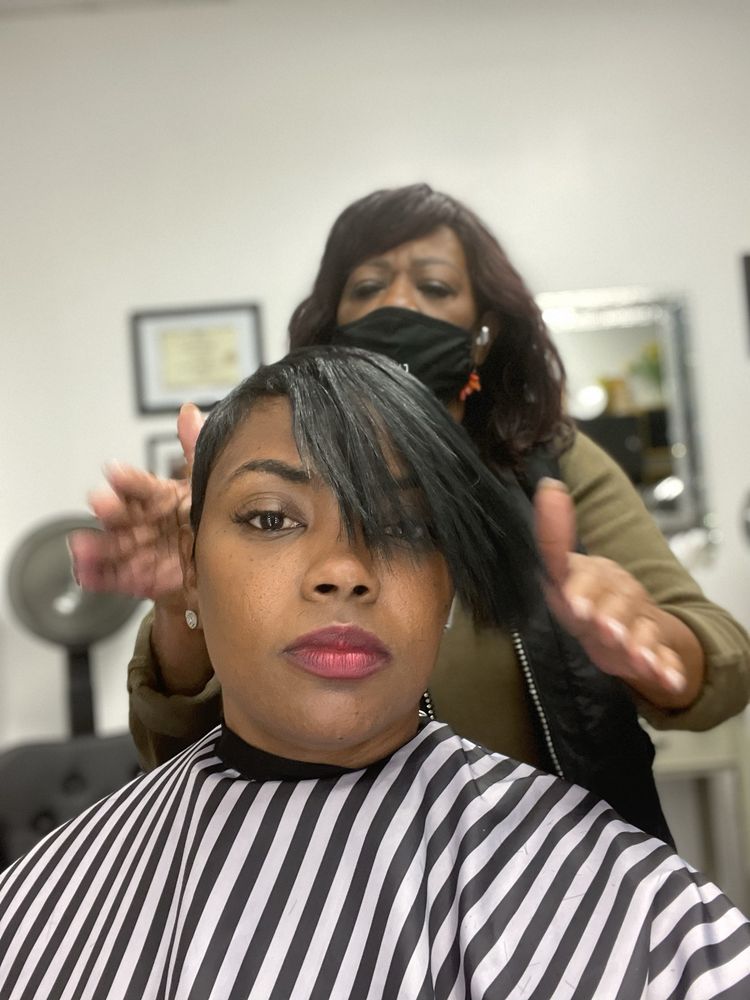 SASE SALON Updated June 2024 47 Photos 15421 SW Fwy, Sugar Land