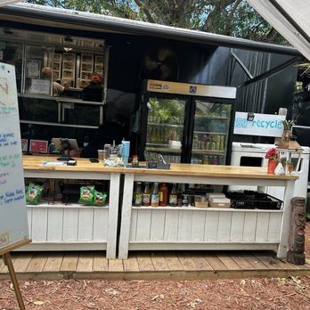 Irie Island Eats - Coffee & Tea Near Me - Marathon, Florida