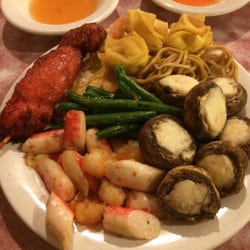 Express China - Chicken on a stick, Butter Shrimp & Crab meat, Stuffed Mushrooms, Green Beans, Crab Rangoon's, Lo Mein Noodles