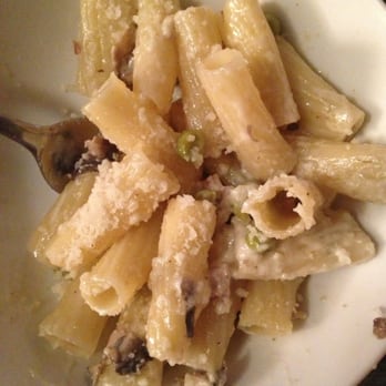Grafa Pizza - Mmmm pasta from hot sobe pizza - Pizza Near Me - Miami Beach, Florida