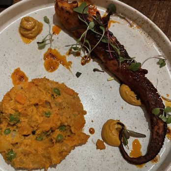 Tzuco - Pulpo Enamorado - Mexican Near Me - Chicago, Illinois