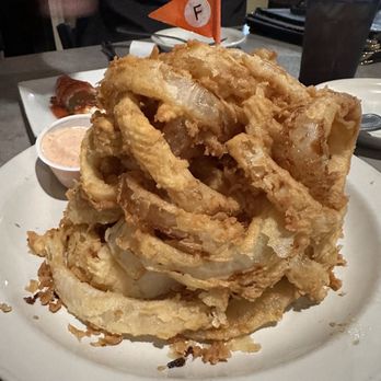 Fizzlestix - Full Onion Loaf - American Near Me - Massillon, Ohio