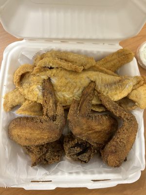 Horace & Dickies Seafood by null