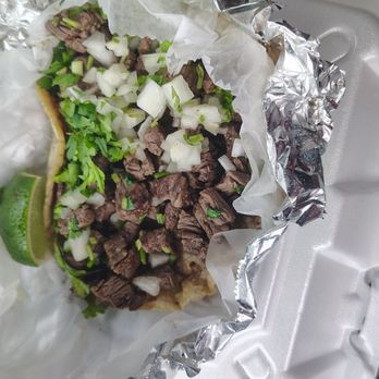 Xocome Antojeria - Steak taco - Mexican Near Me - Chicago, Illinois Xocome Antojeria - Steak taco - Mexican Near Me - Chicago, Illinois