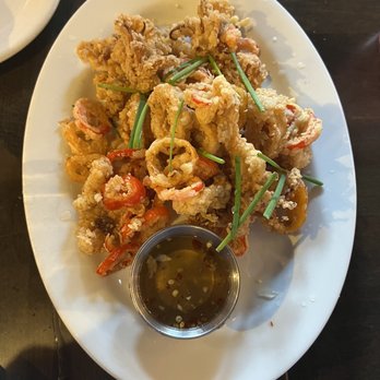 Hungry Goat Scratch Kitchen & Wine Bar - Calamari - Wine Bars Near Me - Morrison, Colorado Hungry Goat Scratch Kitchen & Wine Bar - Calamari - Wine Bars Near Me - Morrison, Colorado