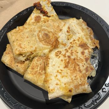 Mercado Gonzalez - A chicken-quesadilla that conquered ME!! Never in my life! Delicious and friendly experience! - Mexican Near Me - Costa Mesa, California Mercado Gonzalez - A chicken-quesadilla that conquered ME!! Never in my life! Delicious and friendly experience! - Mexican Near Me - Costa Mesa, California