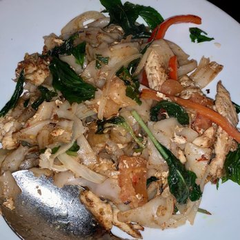Songkran Thai Kitchen - Drunken Noodles - Thai Near Me - Houston, Texas