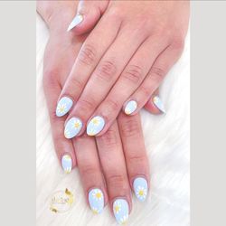 Darling Lash & Nail Studio