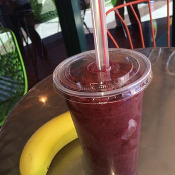 Da Juice Bar - Custom smoothie by yours truly: Pineapple juice, acai, blueberries, and raspberries! - Juice Bars & Smoothies Near Me - Glendale, California