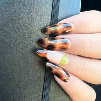 Style Nails - Manicure - Nail Salons Near Me - Berkeley, California
