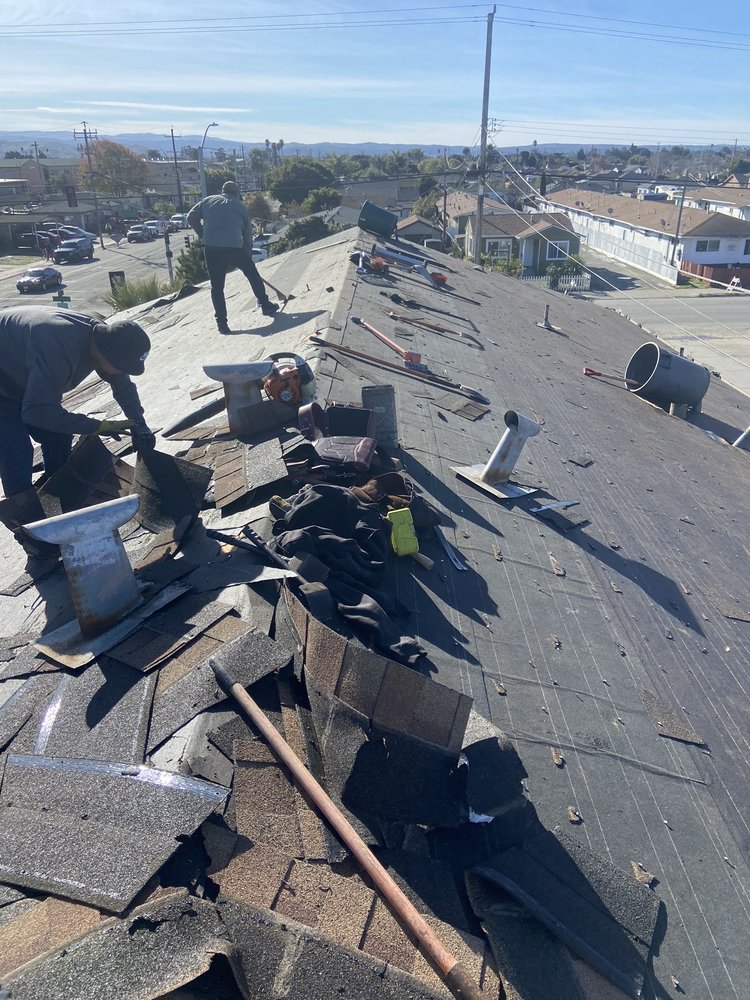 Slide of Stars & Stripes Roofing