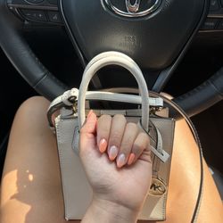 Luxe Nail Salon - Nails