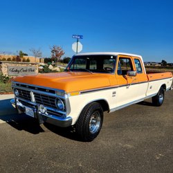Lincoln Automotive Center - 1975 Ford F250 SuperCab, Ranger XLT