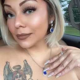 The most recent nails she did for me. I want to say at this point I she had done my nails a week ago half prior to this pic.