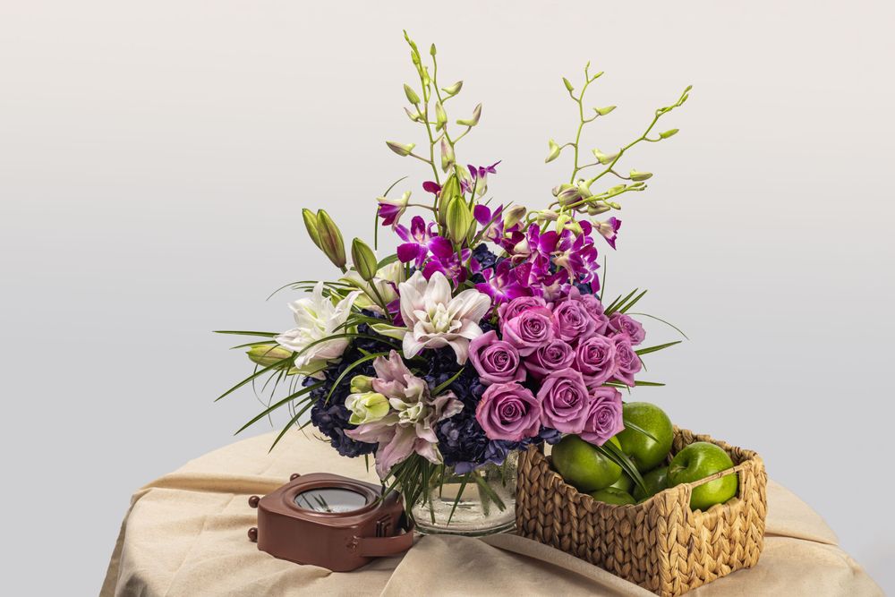 Martina's Flowers And Gifts