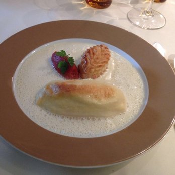 Auberge de l'Ill - This is the salmon that earned them their 3-star designation! Sublime!!! - French Near Me - Illhaeusern, 68