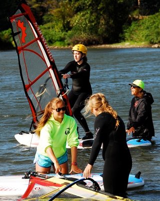 Big Winds Hood River by null