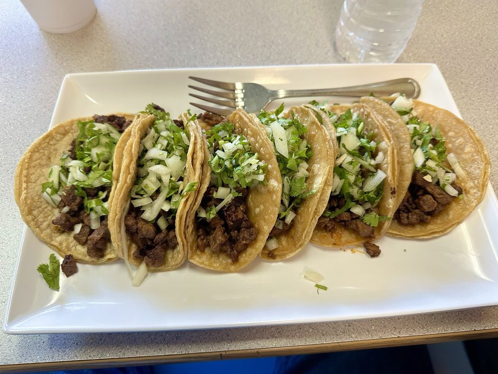 Mannys Burrito Express