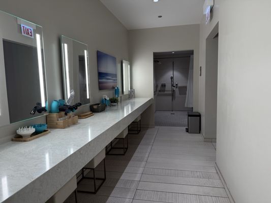 Kohler Waters Spa at Lincoln Park, Chicago by null