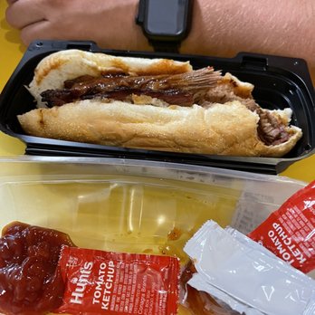 Pierce's Pitt Bar-B-Que - Beef brisket sandwich - Barbeque Near Me - Williamsburg, Virginia Pierce's Pitt Bar-B-Que - Beef brisket sandwich - Barbeque Near Me - Williamsburg, Virginia