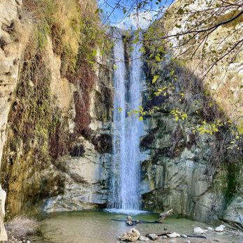 Trail Canyon Falls - Seanwiches lunch spot - Hiking Near Me - Tujunga, California