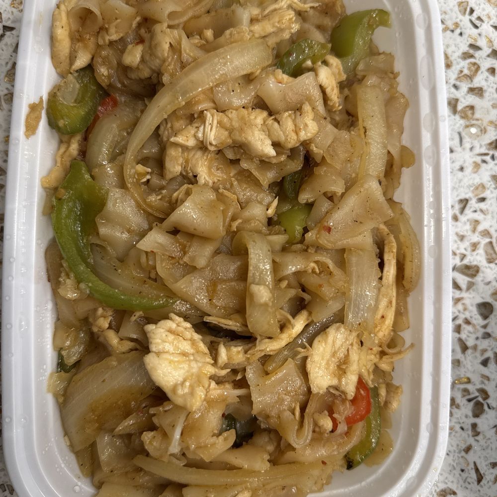 Thai Station Restaurant - Thai Near Me - Merrick, New York