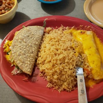 Esteban's Cafe y Cantina - Seis - Mexican Near Me - League City, Texas