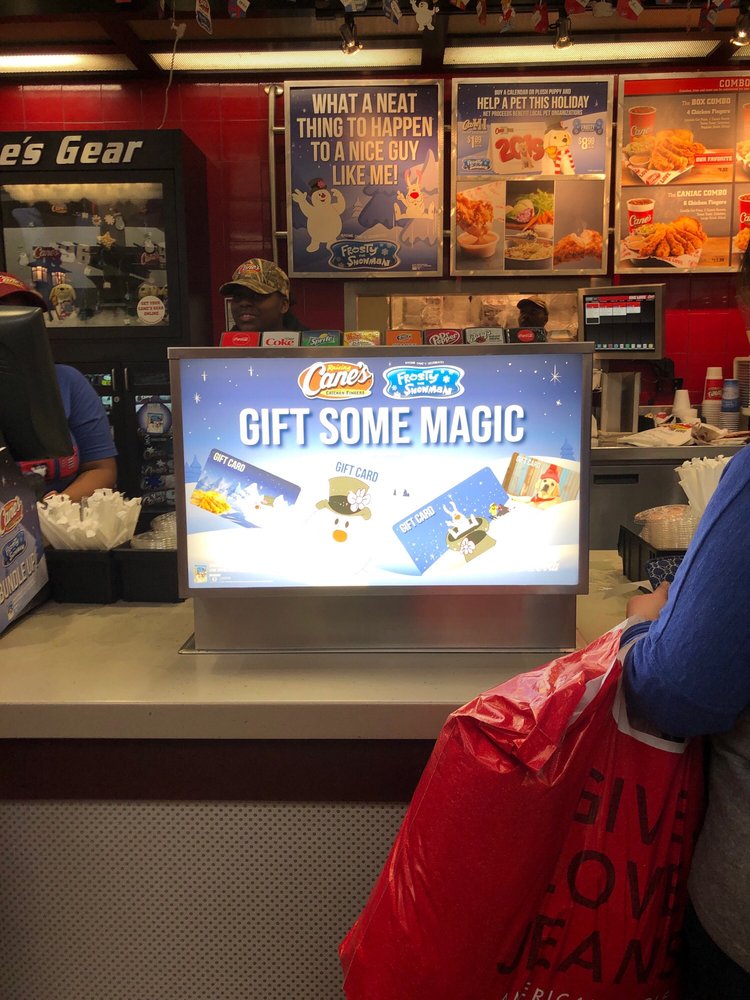 RAISING CANE’S CHICKEN FINGERS 4700 Millhaven Rd, Monroe, Louisiana