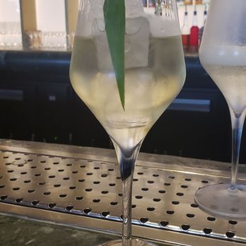 Lyaness - Cocktail Bars Near Me - London, XGL Lyaness - Cocktail Bars Near Me - London, XGL