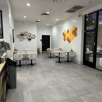 Bee Happy Boba Tea - Bubble Tea Near Me - Peoria, Arizona Bee Happy Boba Tea - Bubble Tea Near Me - Peoria, Arizona