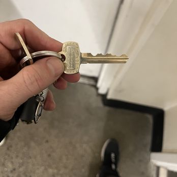 Mr B Locksmith Services - Best key way for commercial use - Keys & Locksmiths Near Me