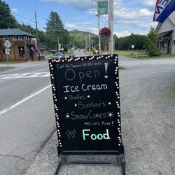 Twister's Ice Cream - Sign