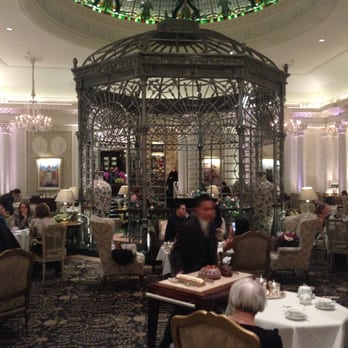 Thames Foyer - Coffee & Tea Near Me - London, XGL Thames Foyer - Coffee & Tea Near Me - London, XGL