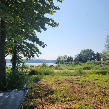 Kayak Starved Rock - View from campsite. - Rafting/Kayaking Near Me - Ottawa, Illinois Kayak Starved Rock - View from campsite. - Rafting/Kayaking Near Me - Ottawa, Illinois
