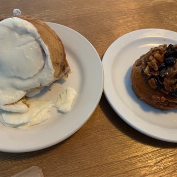 The Sticky Bun - Cinnamon bun & Sticky Bun - Breakfast & Brunch Near Me - Deerfield Beach, Florida